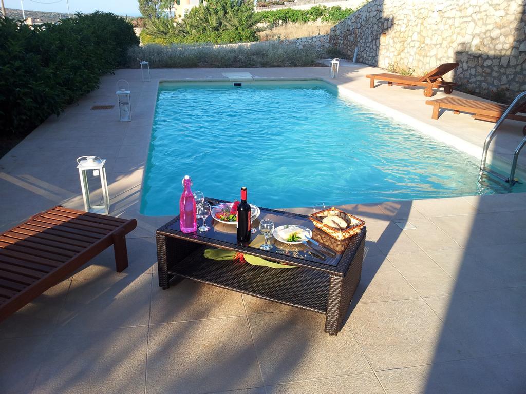 Crete View Villa Marathi  Oda fotoğraf